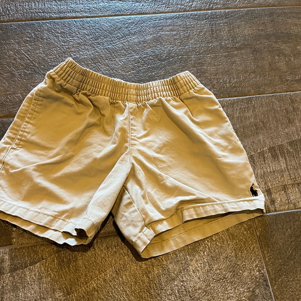 Polo Ralph Lauren 3t khaki shorts
